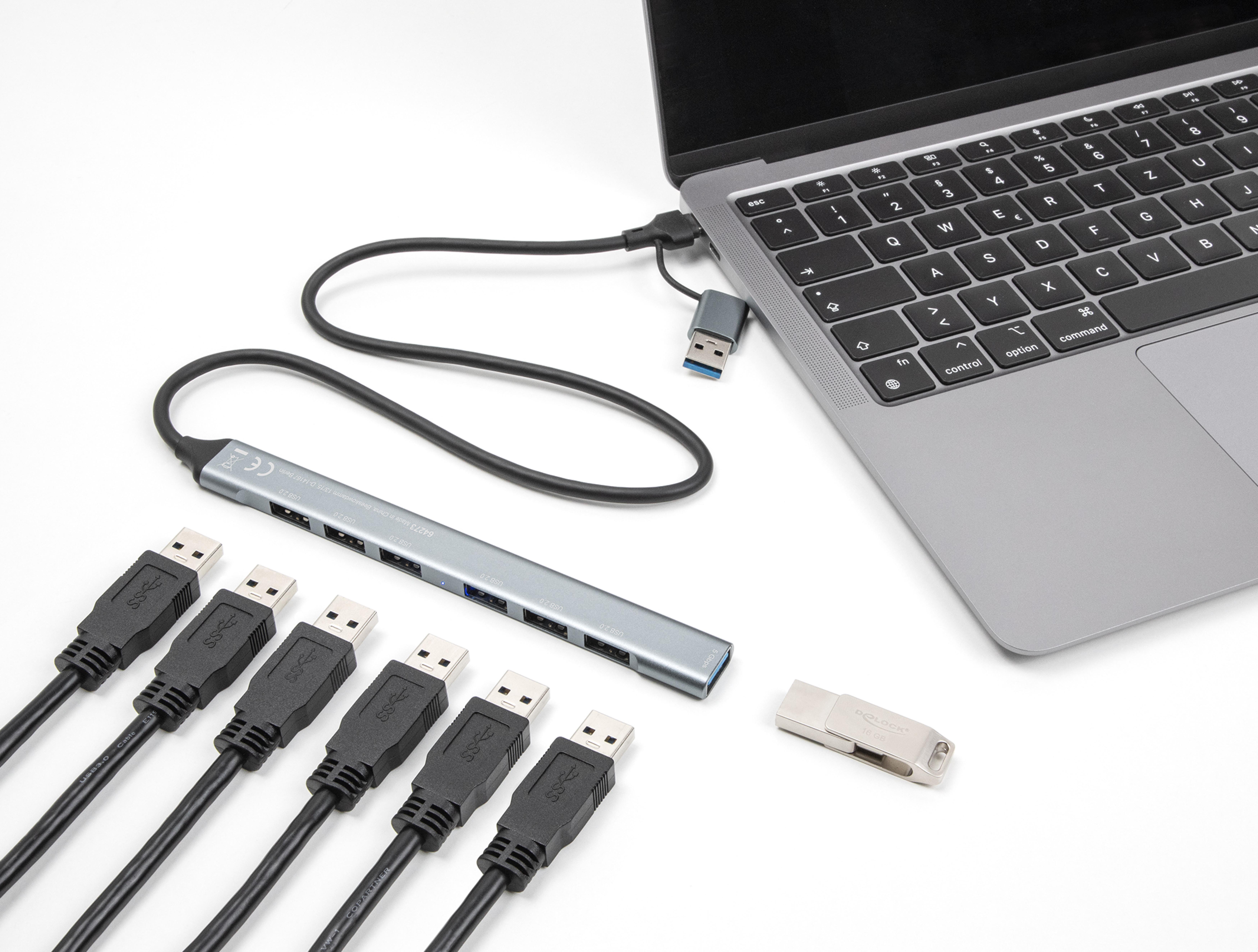 DELOCK 7 Port Slim USB Hub mit USB Type-C oder USB Typ-A