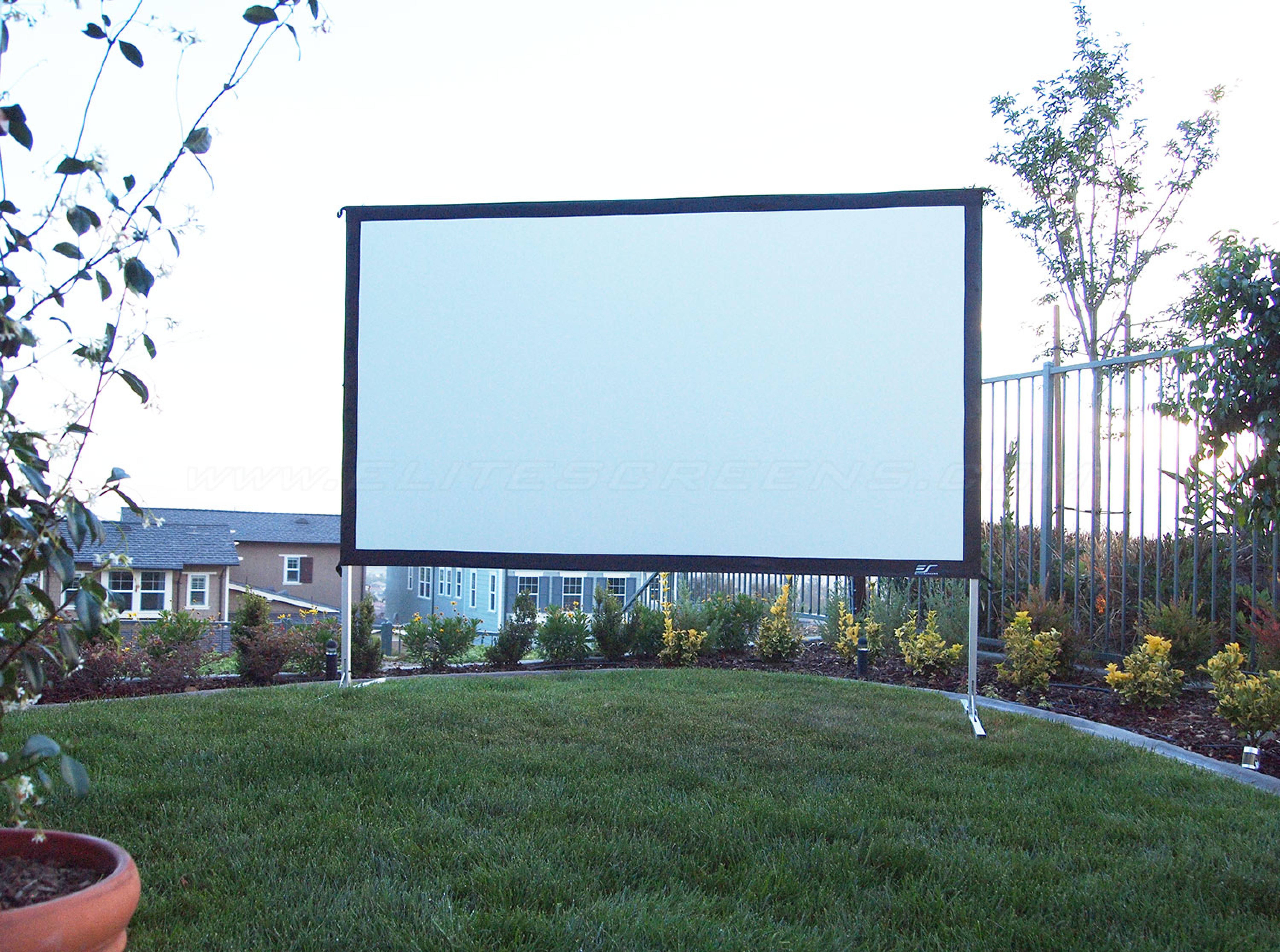 Elite Screens Outdoor 16:9 399*224cm Yard Master2 silber