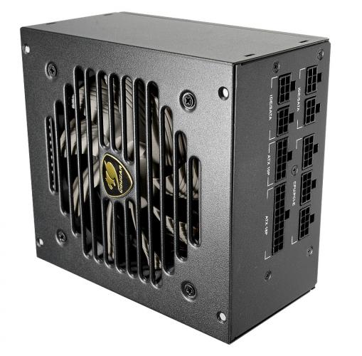Schwarzes modulares PC-Netzteil mit Lüfter und mehreren Anschlüssen an der Seite