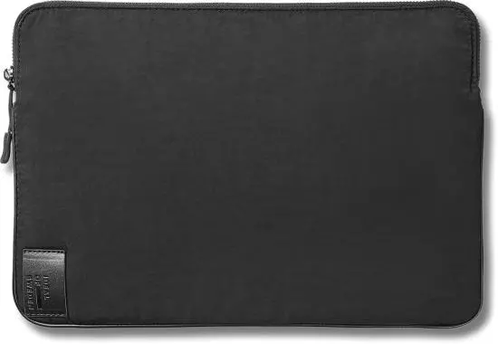 IDEAL OF SWEDEN Essential Laptop Sleeve 14" Black
