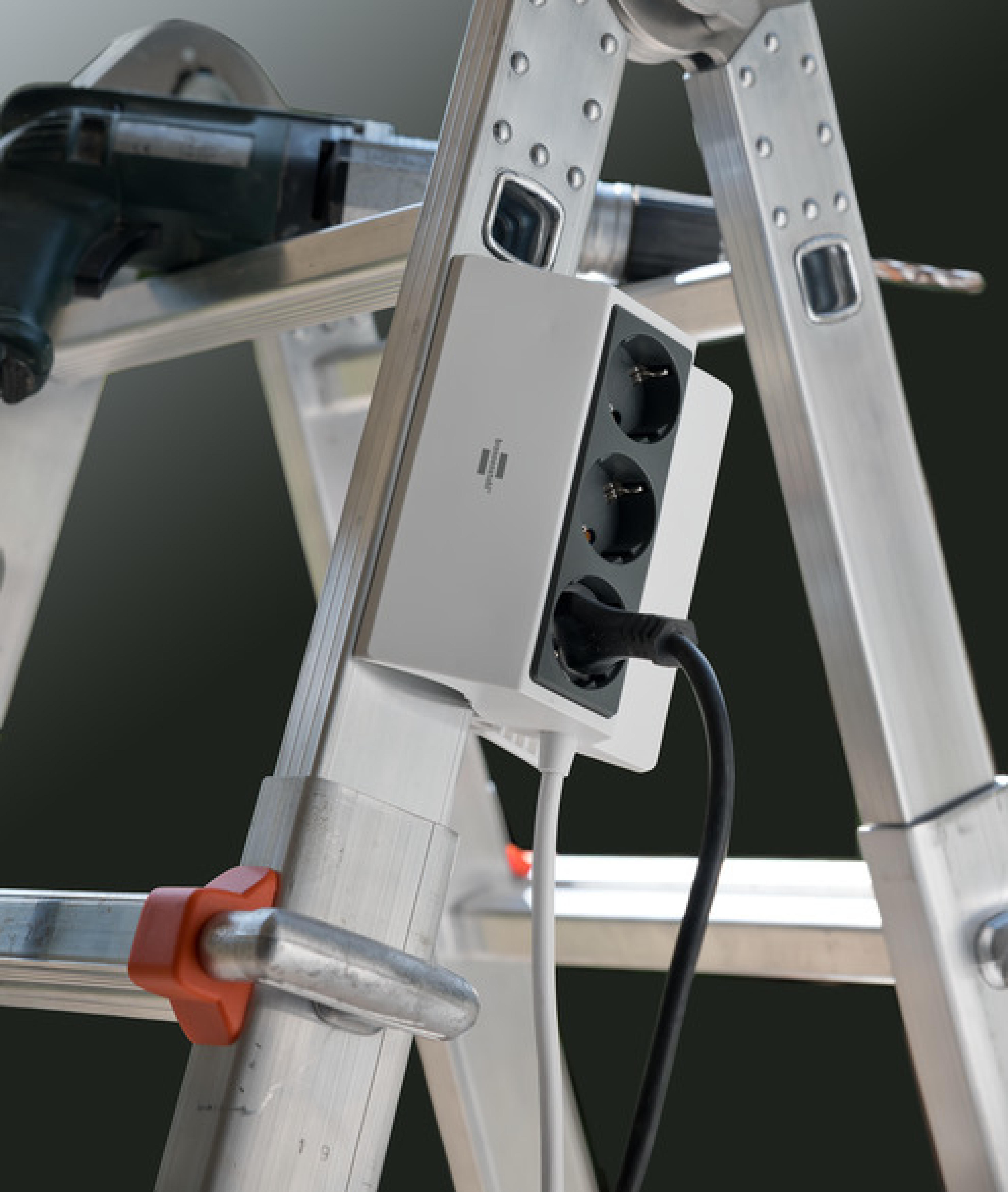 Brennenstuhl Steckdosenleiste 3x 3m ws/anth