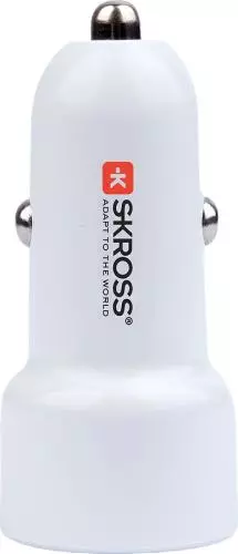 Weißer SKROSS USB-Autoadapter mit Markenschriftzug, zwei Ladeanschlüsse