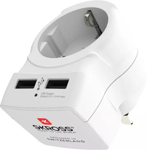 Weißer Skross Reiseadapter mit zwei USB-Anschlüssen, designed in der Schweiz